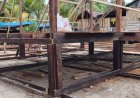 TMMD Ke-128 Kodim 1710/Mimika Gunakan Kayu Besi Berkualitas untuk Bangun Rumah Layak Huni di Kampung Keakwa